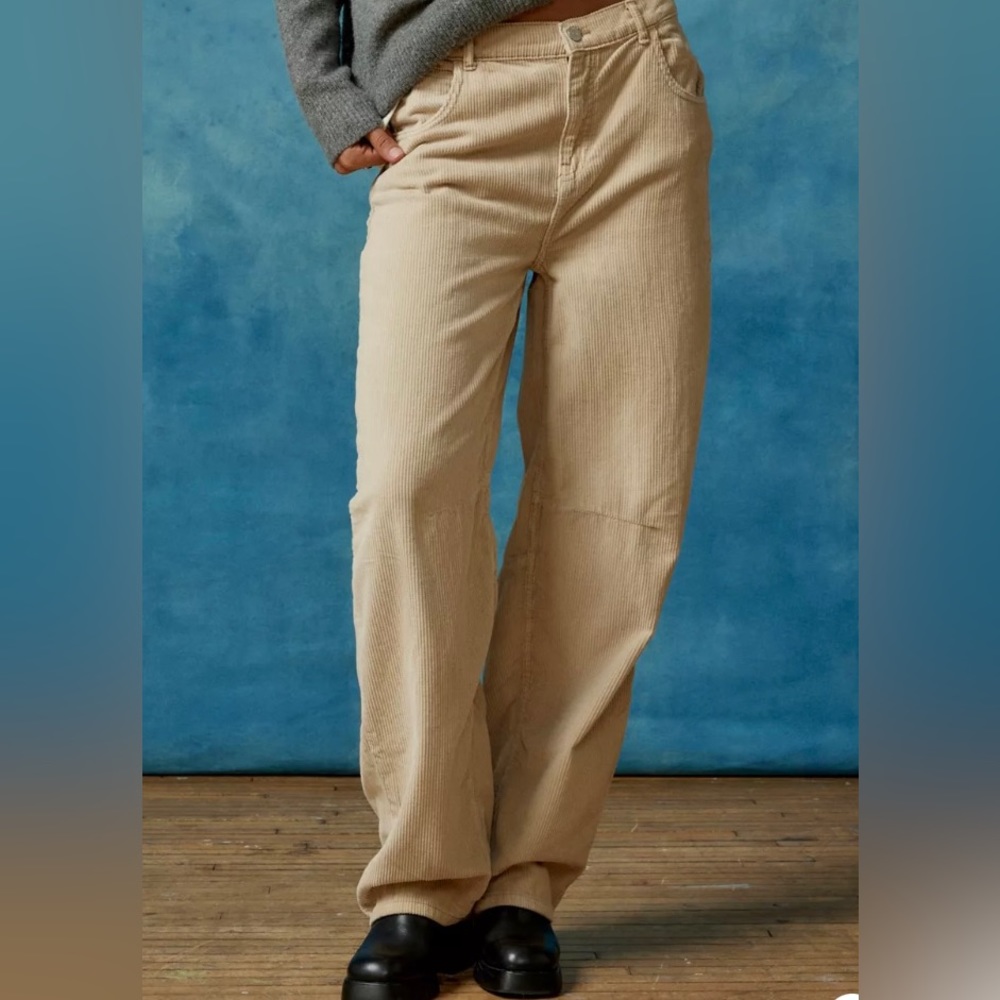 Urban outfitters BDG ivory high waisted baggy corduroy pants.